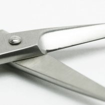 Tiemco® TMC Razor Scissors Serrated